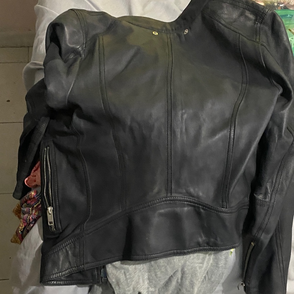 Diesel Classic Black Leather Jacket - Picture 4 of 4